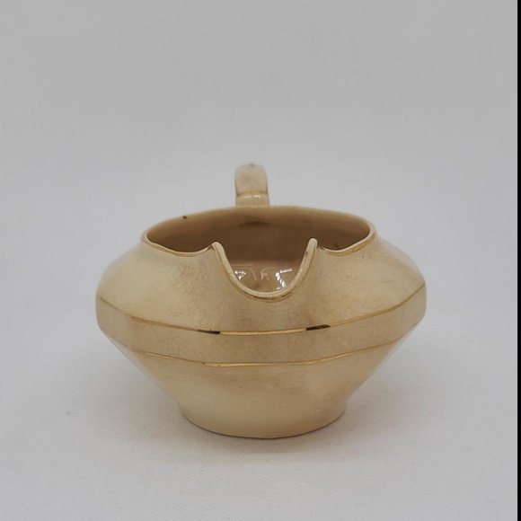 Antique Vitreous Creamer - Picture 2 of 7